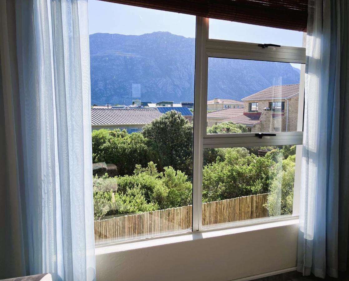 Silverdunes - Seaview Bettyʼs Bay Esterno foto